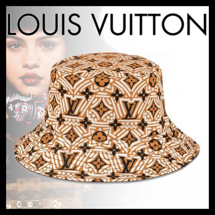Louis Vuitton 2020 21AW Street Style Bucket Hats Keychains  Bag Charms 