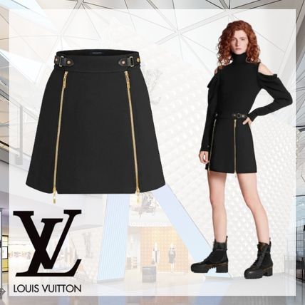 Louis Vuitton Mini Skirt With Zipped Detail 1A60XE 