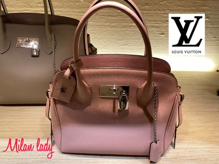 Louis Vuitton Leather Handbags M54347 