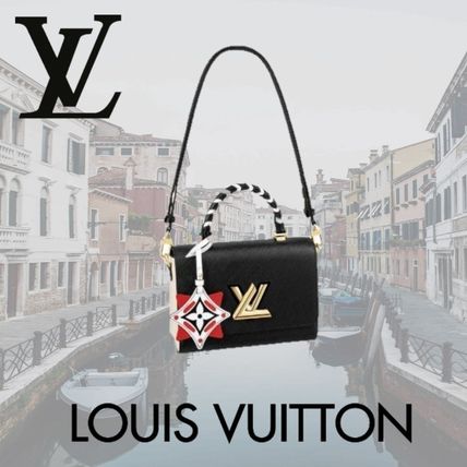 Louis Vuitton TWIST 2020 21AW Leather Logo Shoulder Bags M56780 