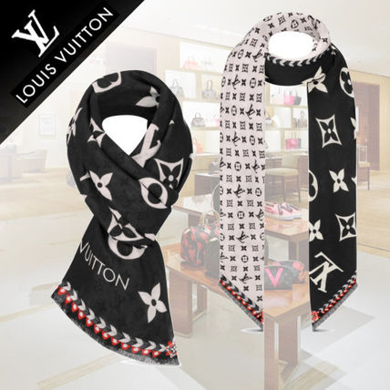 Louis Vuitton Monogram Wool Logo Knit  Fur Scarves 