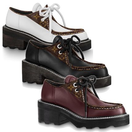 Louis Vuitton 2020 SS Monogram Casual Style Plain Leather Block Heels 