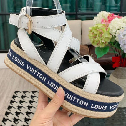 Louis Vuitton Monogram Casual Style Plain Leather Logo 1A64GI 