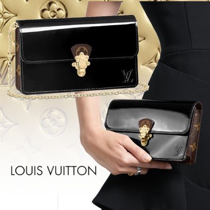 Louis Vuitton MONOGRAM Cherrywood Chain Wallet M63305 