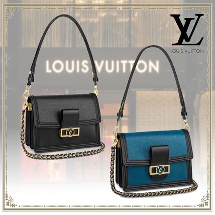 Louis Vuitton 2020 SS Chain Leather Elegant Style Shoulder Bags 