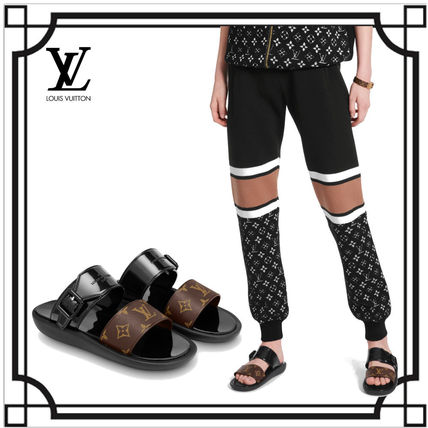Louis Vuitton MONOGRAM Unisex Sandals 1A66WX 