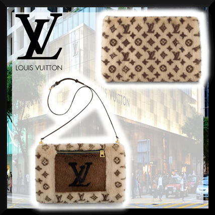 Louis Vuitton 2020 21AW Monogram Casual Style Unisex Fur Blended Fabrics 2WAY M76094 