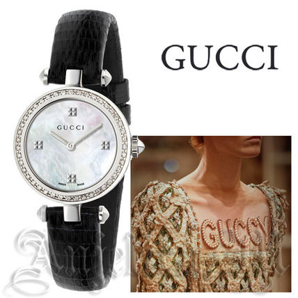 GUCCI 2018 19AW Leather Round Quartz Watches Office Style Elegant Style 