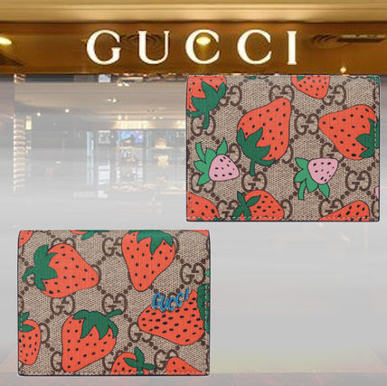 GUCCI 2020 21AW Gg Gucci Strawberry Print Card Case Wallet