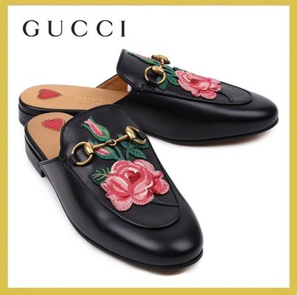 GUCCI Princetown 2019 SS Flower Patterns Leather Sandals 