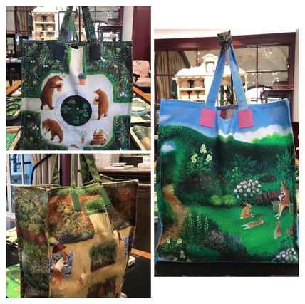 GUCCI 2020 SS Casual Style Canvas A4 Other Animal Patterns Logo Totes 