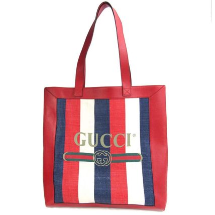 GUCCI Casual Style Unisex Street Style A4 Plain Leather Logo Totes 523781 