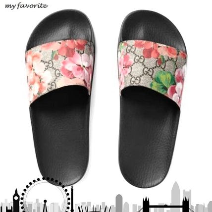 GUCCI Flower Patterns Shower Shoes Flat Sandals 