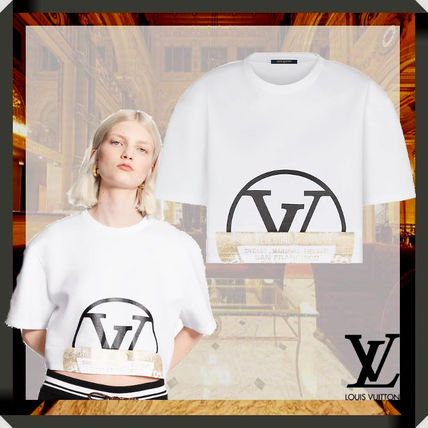 Louis Vuitton 2020 SS Louis Vuitton World Stamp Cropped Sweatshirt 1A83MU 