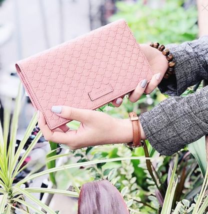 GUCCI Leather Elegant Style Crossbody Shoulder Bags 