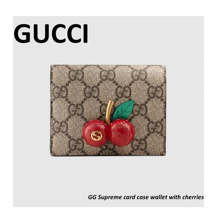 GUCCI GG Supreme Gg Supreme Card Case Wallet With Cherries