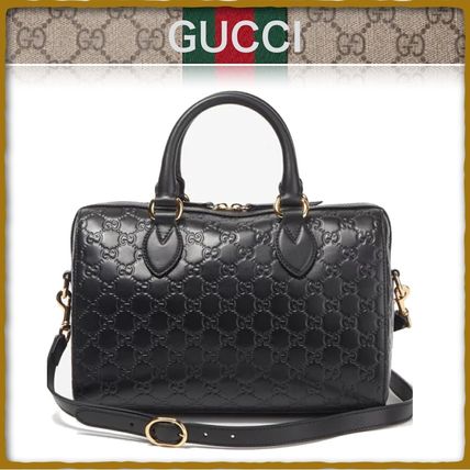 GUCCI Leather Crossbody Logo Handbags 453573 DMT1G 