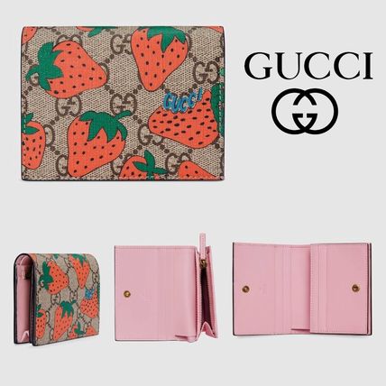 GUCCI 2019 SS Gg Gucci Strawberry Print Card Case Wallet
