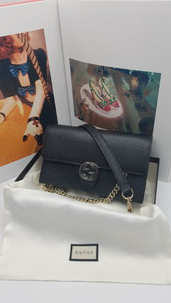 GUCCI GG Marmont Zigzag Casual Style Chain Plain Leather Party Style 