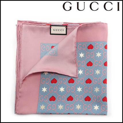 GUCCI 2020 SS Heart Silk Elegant Style Lightweight ScarvesShawls 
