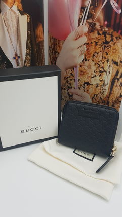 GUCCI Calfskin Plain Leather Long Wallet Logo Folding Wallets 