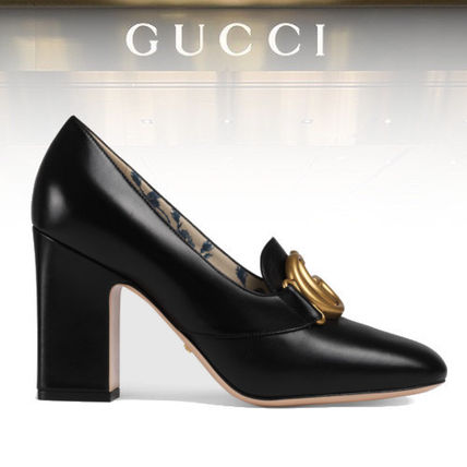 GUCCI Leather pump with Double G 549 