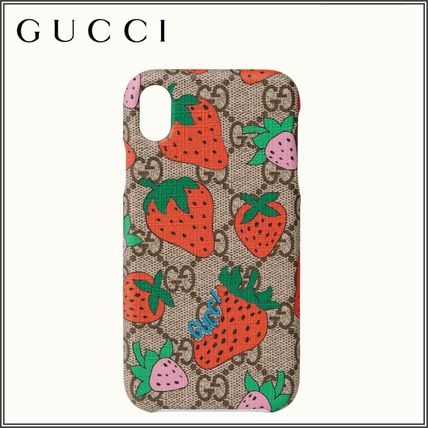 GUCCI GG Supreme Iphone Xr Case With Gucci Strawberry 592944 G3E0T 8919 