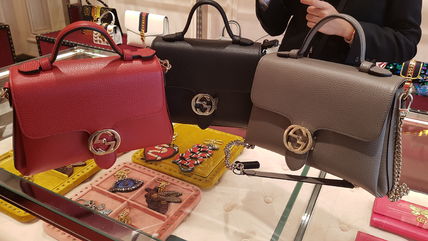 GUCCI Casual Style 2WAY Plain Leather Office Style Elegant Style 