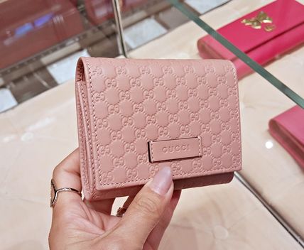 GUCCI Calfskin Plain Leather Folding Wallet Logo Folding Wallets 