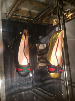 GUCCI Round Toe Leather Elegant Style Flats GUCCI 