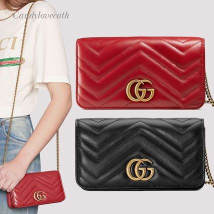 GUCCI GG Marmont GUCCI Shoulder Bags