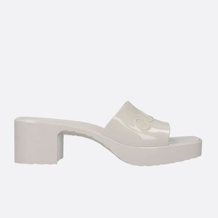 GUCCI 2020 21AW Open Toe Platform Rubber Sole Casual Style Plain Mules Logo 