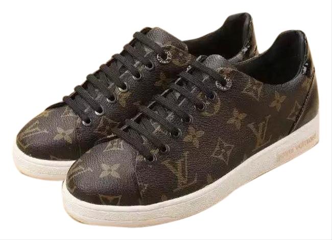 Louis Vuitton Brown Front Row EU 36 Approx US 6 Regular