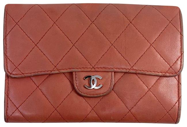 Louis Vuitton Peach Chanel Classic Quilted Lambskin Wallet