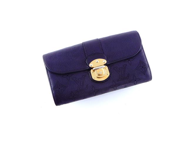 Louis Vuitton Purple Mahina Clutch Monogram Leather Amelia Wallet