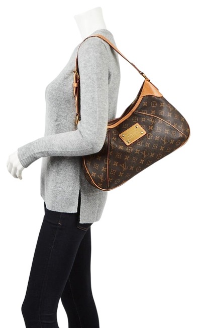 Louis Vuitton Thames Monogram Zip 12lv615 Brown Coated Canvas Hobo Bag