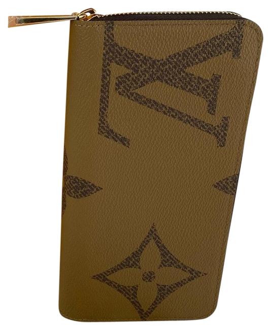 Louis Vuitton Brown Zippy Giant Monogram Reverse M69353 A465 Wallet