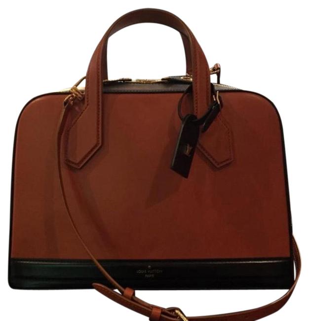 Louis Vuitton Dora Mm Satchel