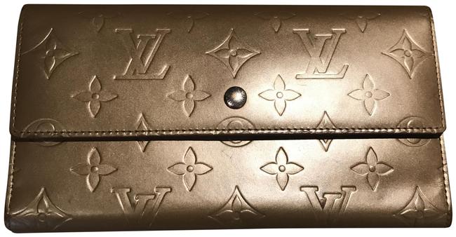 Louis Vuitton Gold Sarah Vernis Wallet