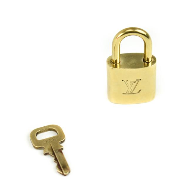 Louis Vuitton GoldBrass Metal "Lv" Logo Padlock Key Set #346 Op
