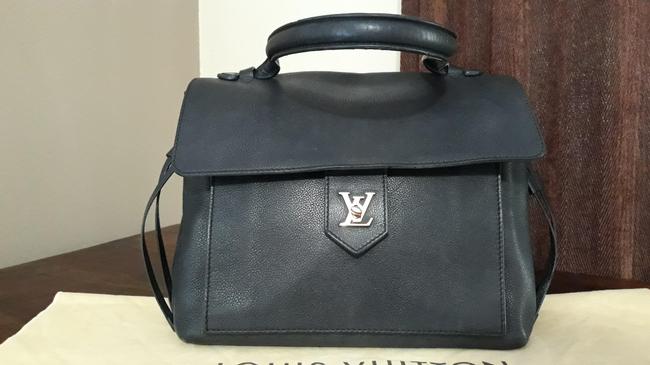 Louis Vuitton Lockme Handbag Mm Black Leather Satchel