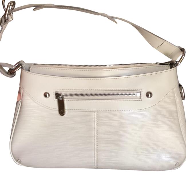 Louis Vuitton Montaigne Epi Ivory Leather Baguette