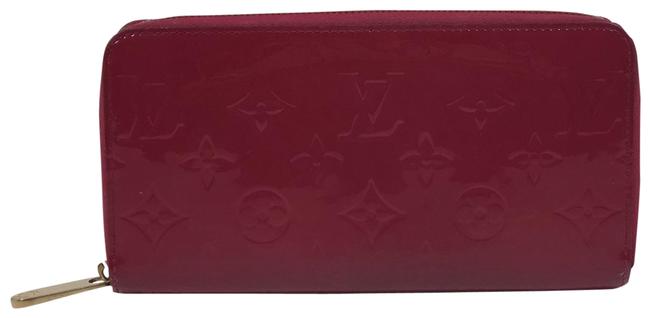 Louis Vuitton Pink Vernis Zippy In Wallet