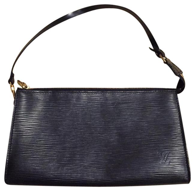 Louis Vuitton Pochette Epi Black Cowhide Leather Clutch