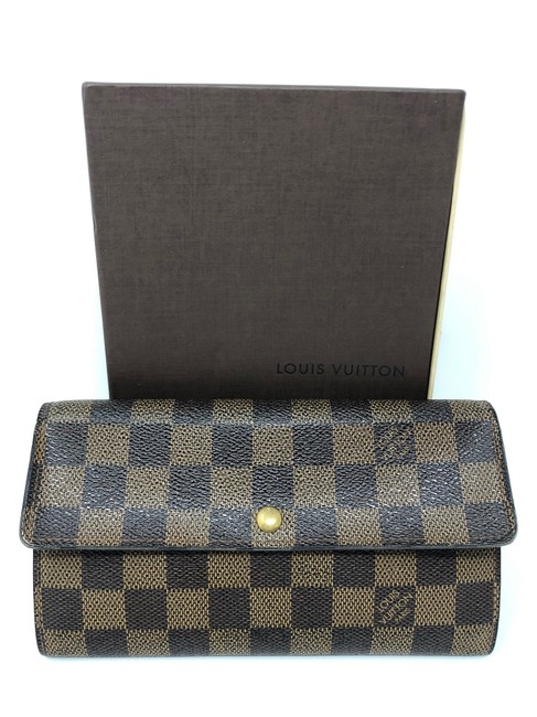 Louis Vuitton Sarah Wallet Clutch
