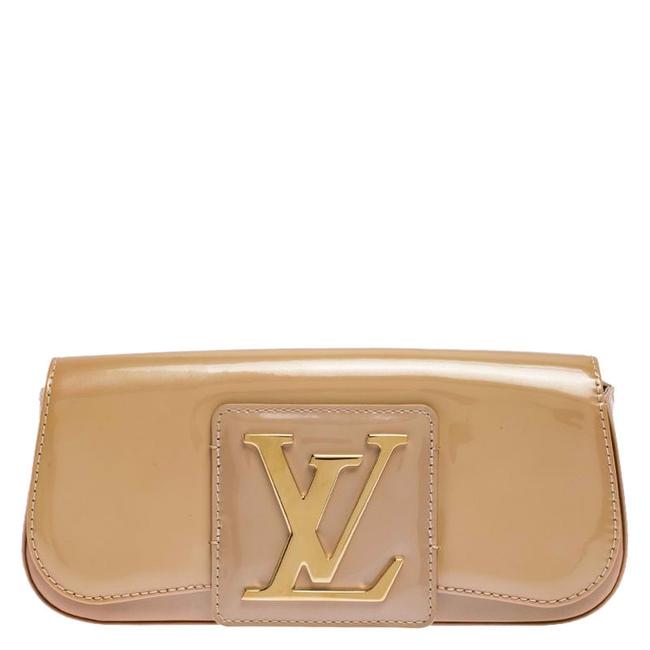 Louis Vuitton Sobe Florentine SoBe Rose Vernis Beige Patent Leather Clutch