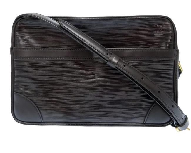 Louis Vuitton Trocadero 27 Black Noir Epi Leather Cross Body Bag