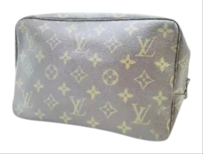 Louis Vuitton Trousse Monogram. Toilette Brown Leather Clutch