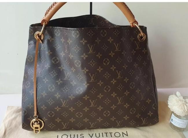 Louis Vuitton Artsy Mm Monogram Canvas Hobo Bag