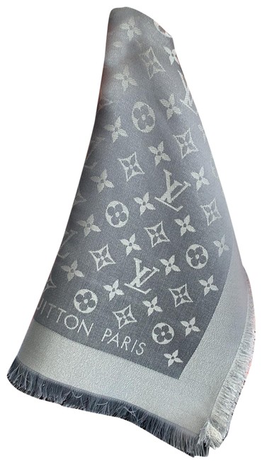 Louis Vuitton Grey Monogram Shine Shawl ScarfWrap